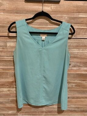 LOFT Sleeveless V-Neck Shell Top in Aqua Blue